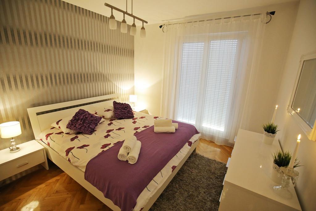 Apartment Julija Zadar Exteriör bild